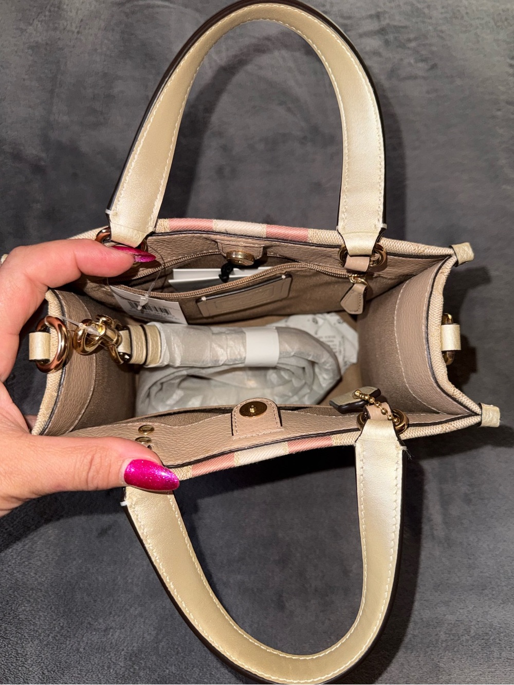 NWT COACH Mini Dempsey Tote 22 Signature Jacquard. Soft Gold/Khaki/Pink/Goldtone - Picture 3 of 13